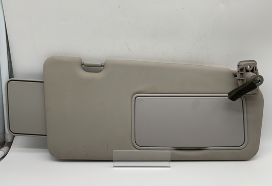 2006-2014 Kia Sedona Passenger Sun Visor Gray Illuminated OEM C01B01001
