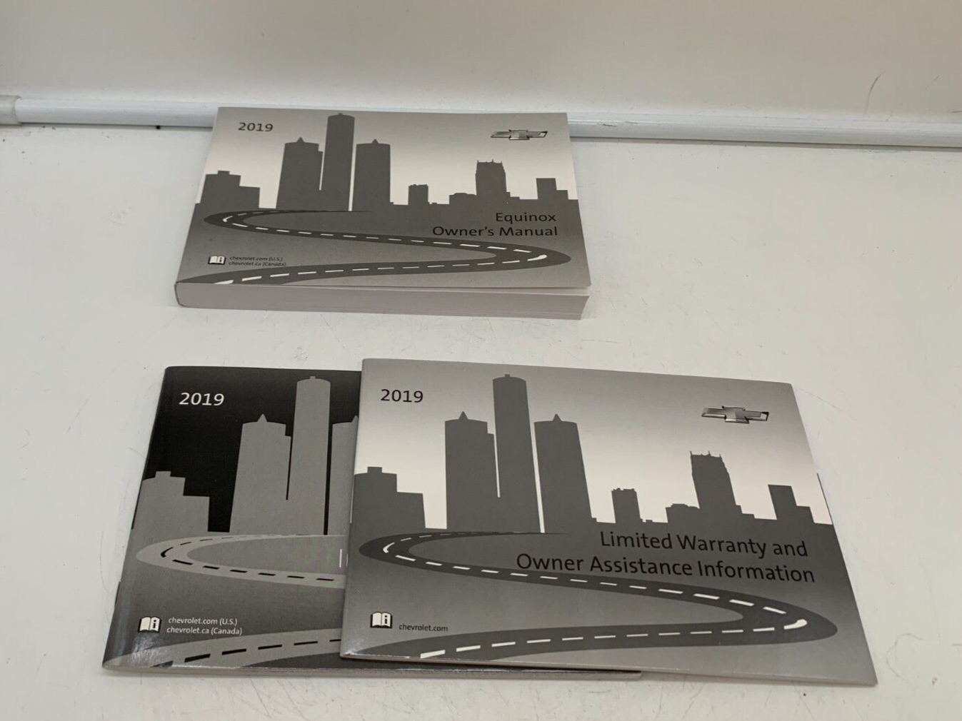 2019 Chevrolet Equinox Owners Manual Set OEM A01B13010