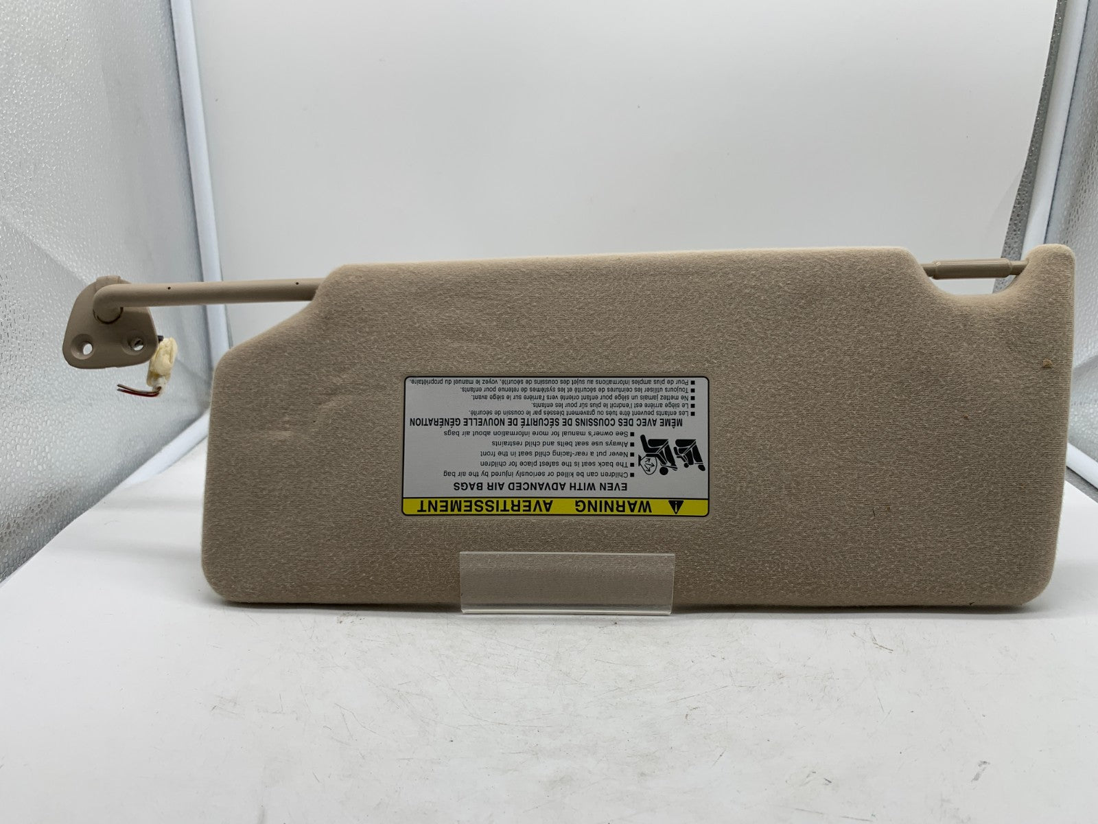 2005-2012 Toyota Avalon Passenger Sun Visor Beige Illuminated OEM A03B06003