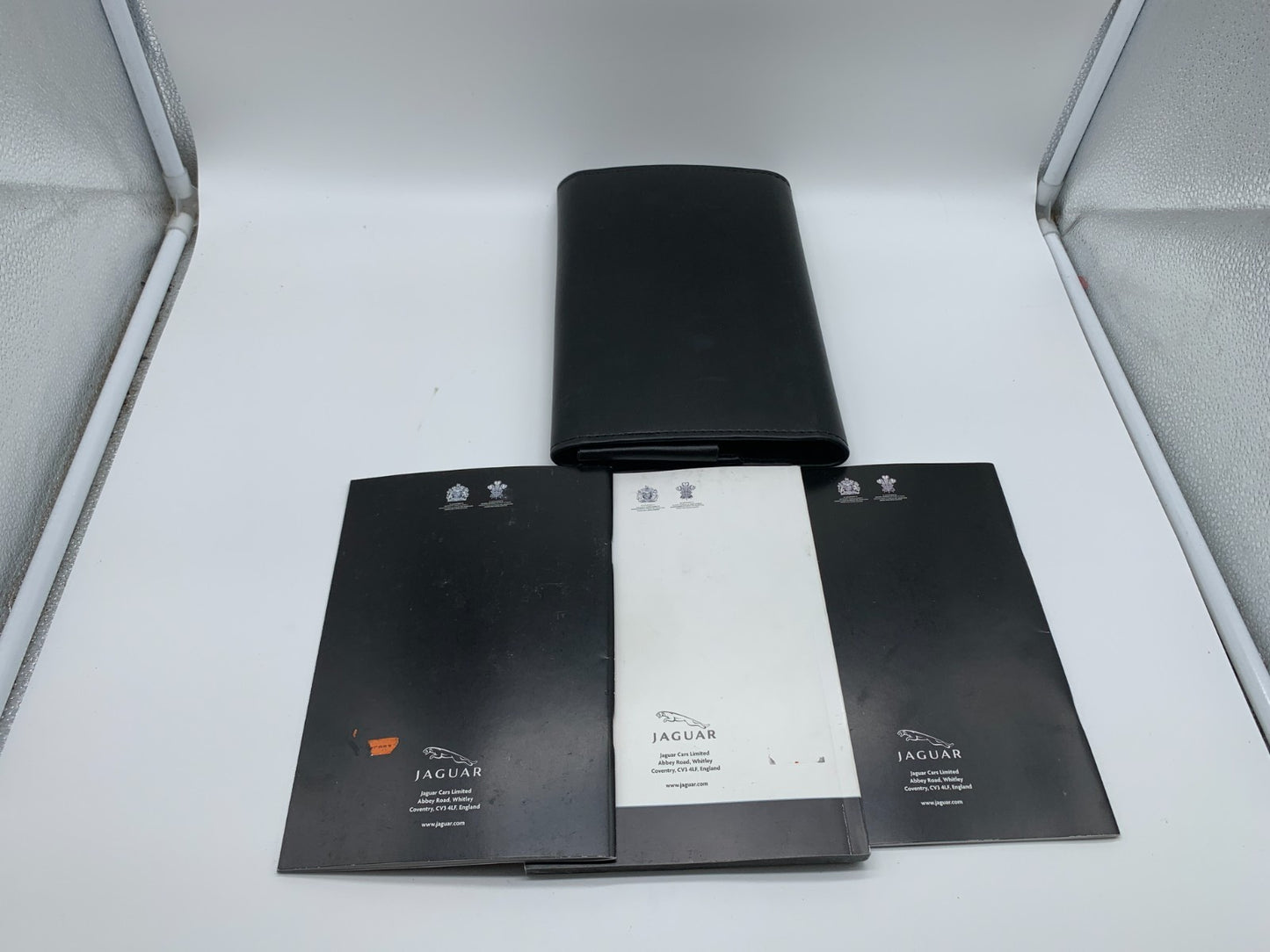 2013 Jaguar XF Owners Manual Set with Case OEM C04B59019