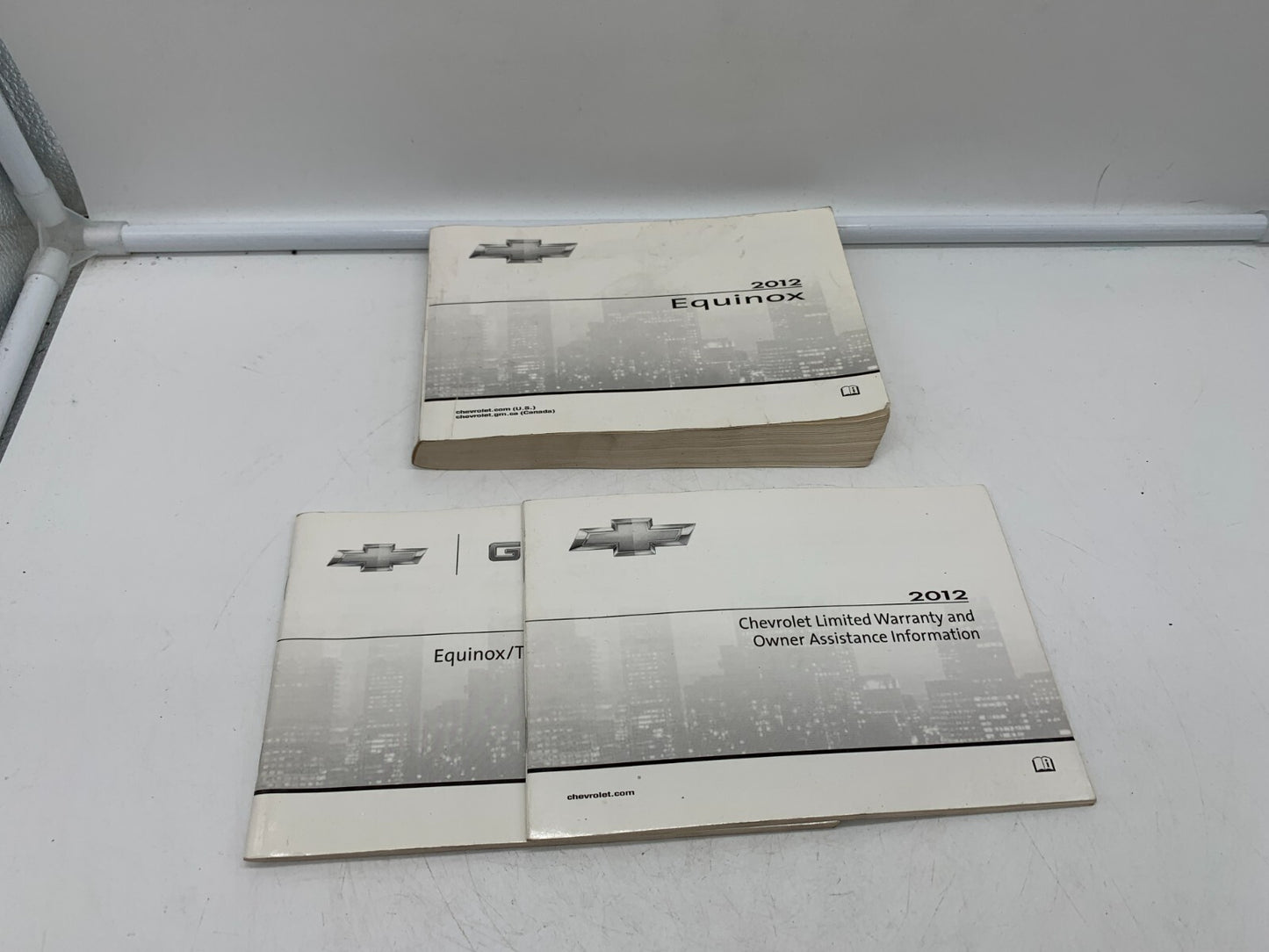 2012 Chevrolet Equinox Owners Manual Set OEM B03B32003