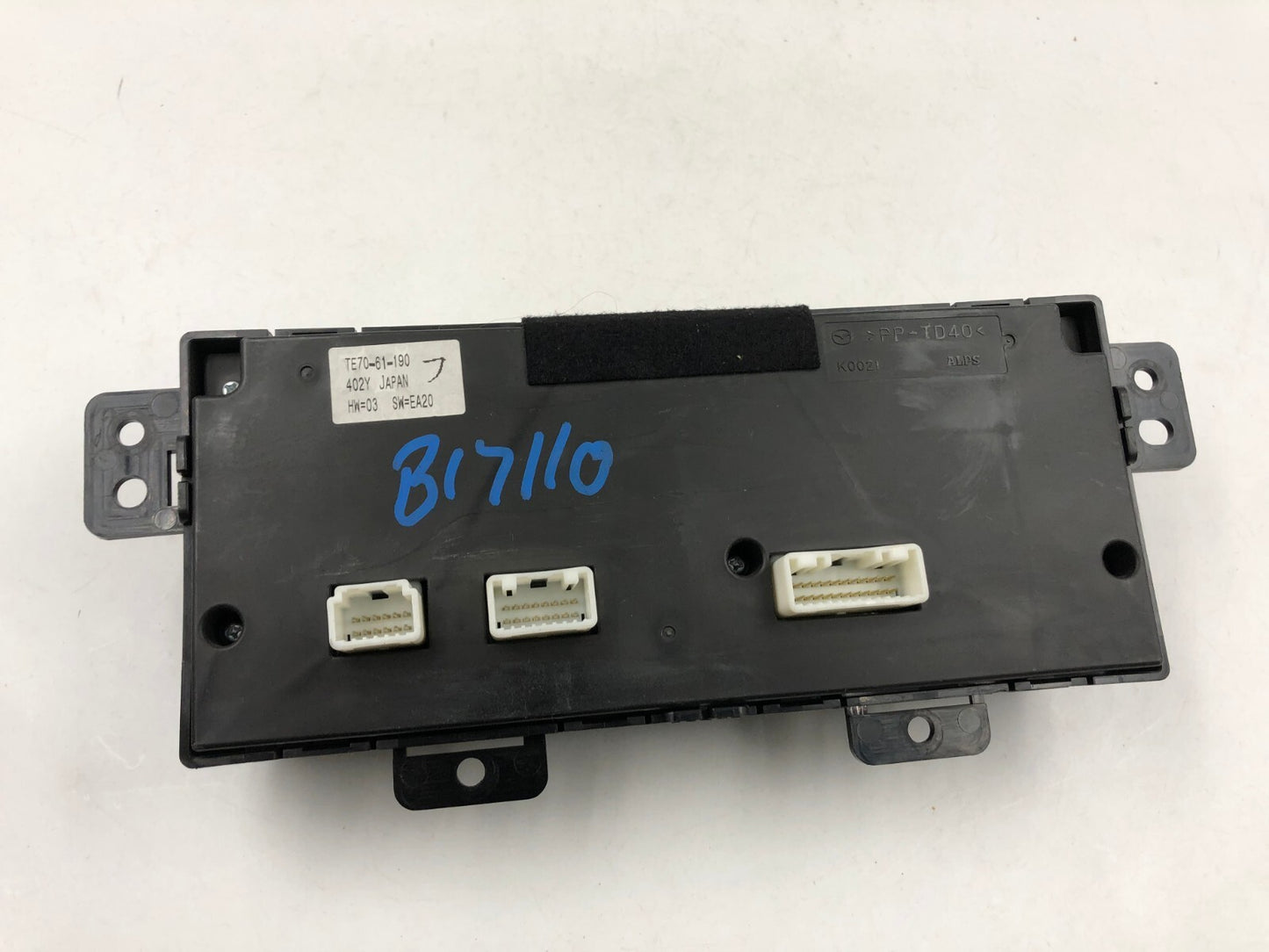 2010-2015 Mazda CX-9 AC Heater Climate Control Unit OEM D03B35050