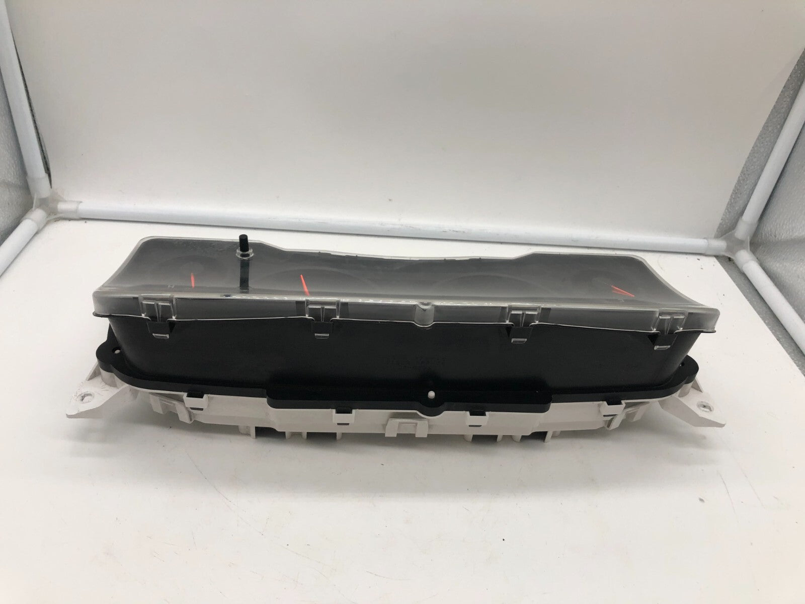 2011-2012 Jeep Compass Speedometer Instrument Cluster 48698 Miles OEM D03B67005