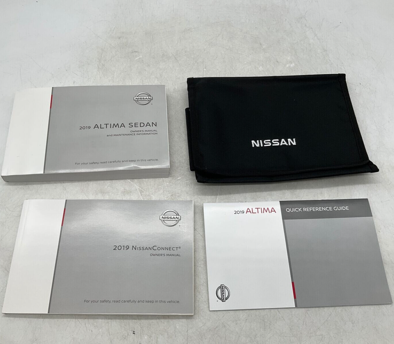 2019 Nissan Altima Sedan Owners Manual Set with Case OEM D01B22024
