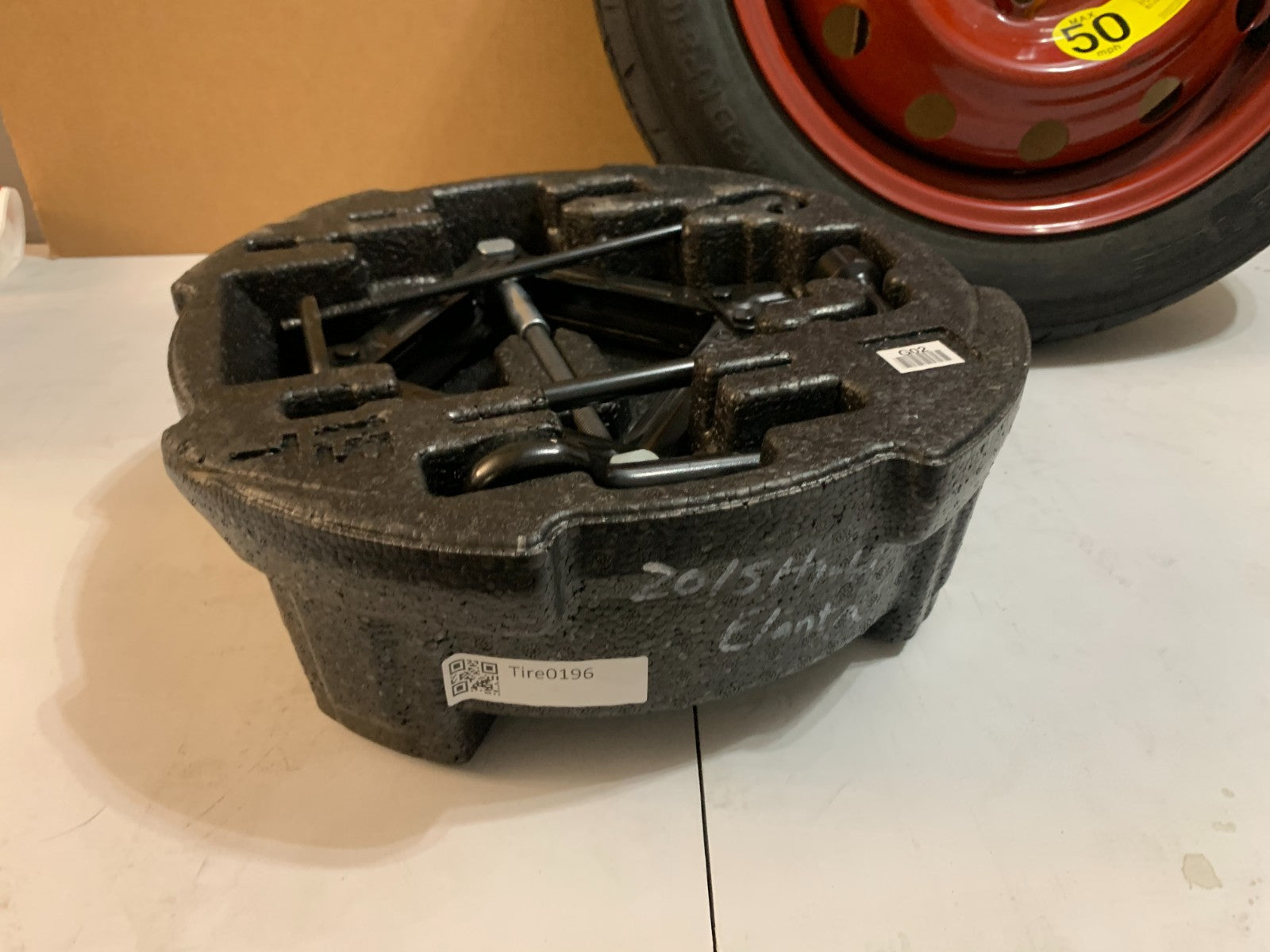 2013-2020 Hyundai Elantra 15" Spare Tire with Jack Kit Compact Donut T125/80D15