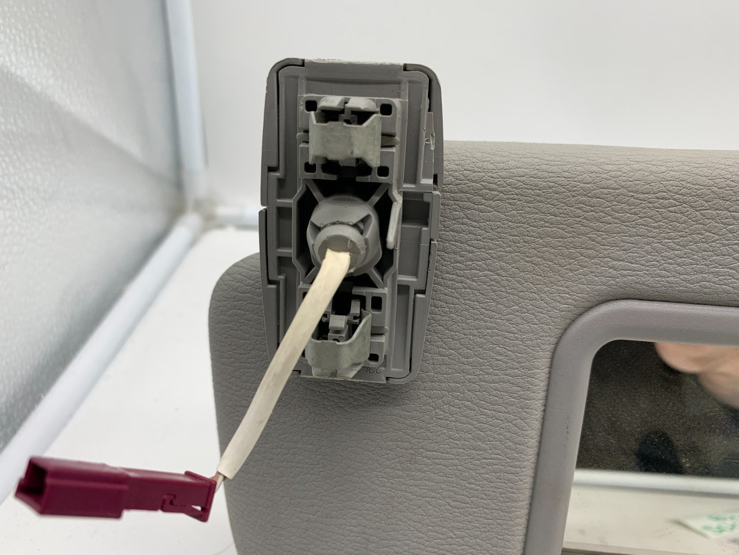 2008-2010 BMW E60 Driver Sun Visor Gray Illuminated OEM A03B53005