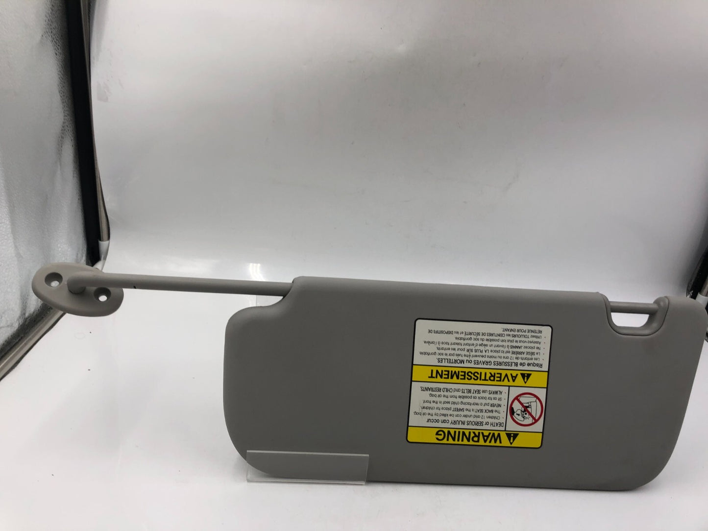2014-2019 Kia Soul Passenger Sun Visor Gray OEM D01B68001