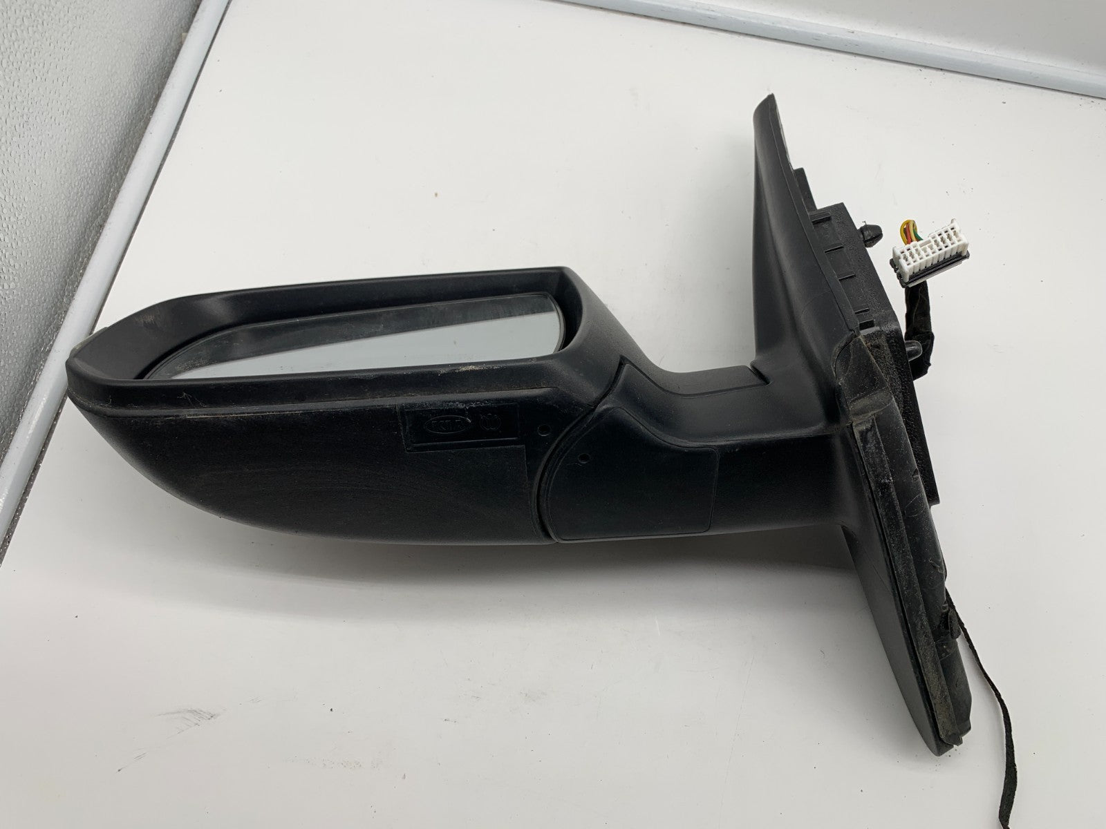 2011-2015 Kia Sorento Driver Side View Power Door Mirror Black OEM C02B11067