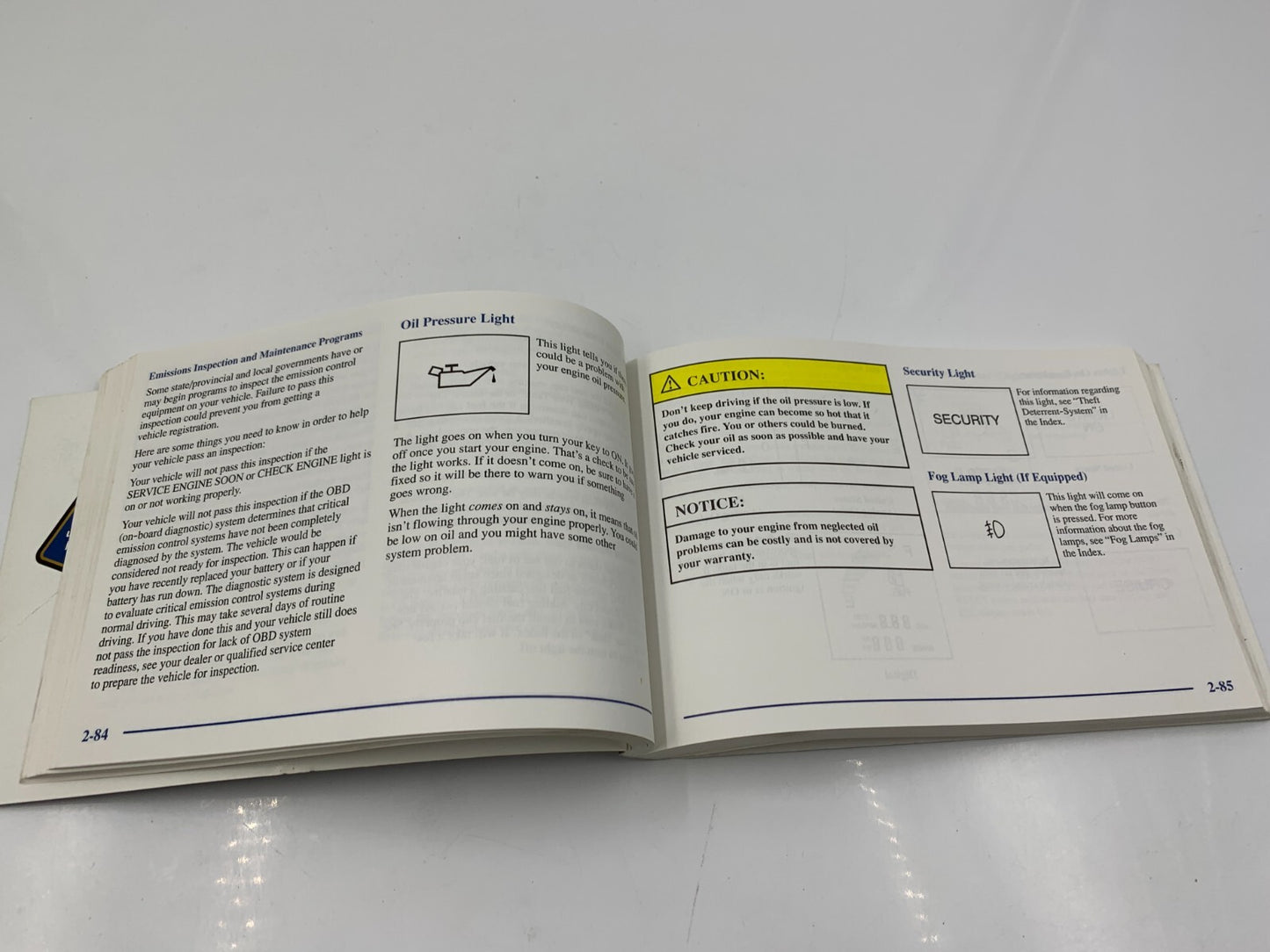 2000 Cadillac Deville Owners Manual with Case OEM E01B44083