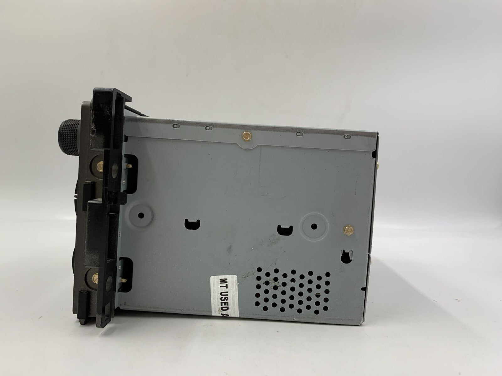 2009 Saturn Aura AM FM Radio CD Player Receiver OEM A02B45025