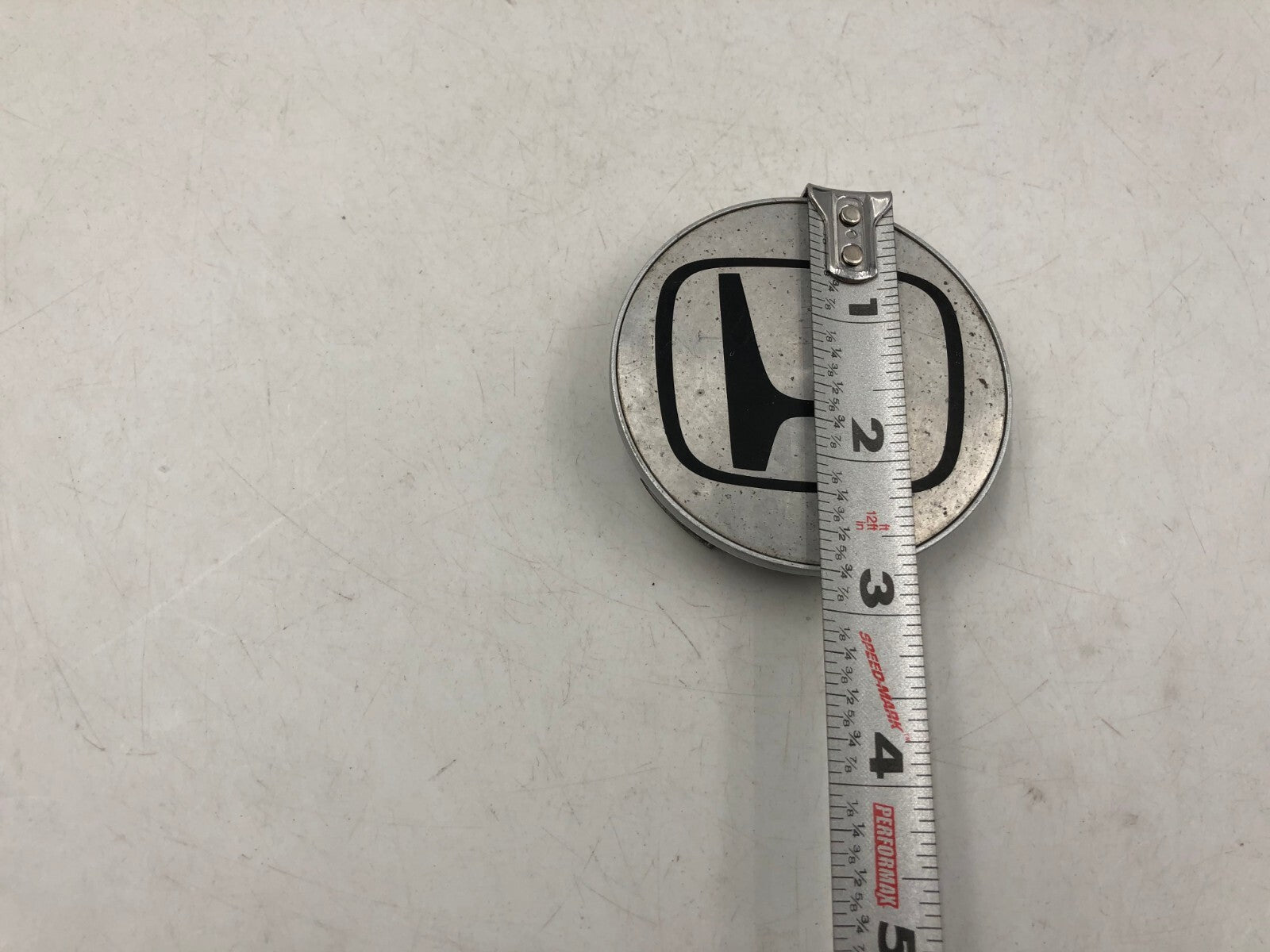 Honda Rim Wheel Center Cap Set Silver OEM D04B31085