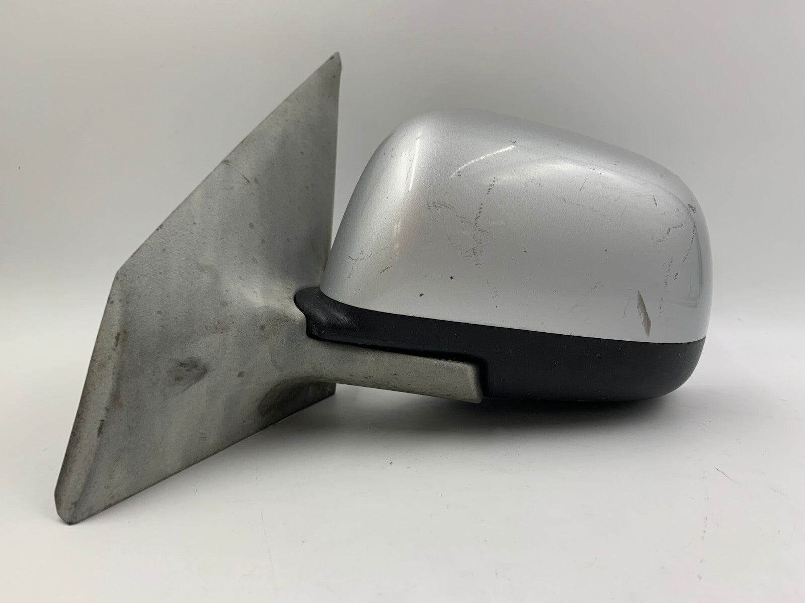 2012-2014 Nissan Versa Driver Side Power Door Mirror Silver OEM C03B30090