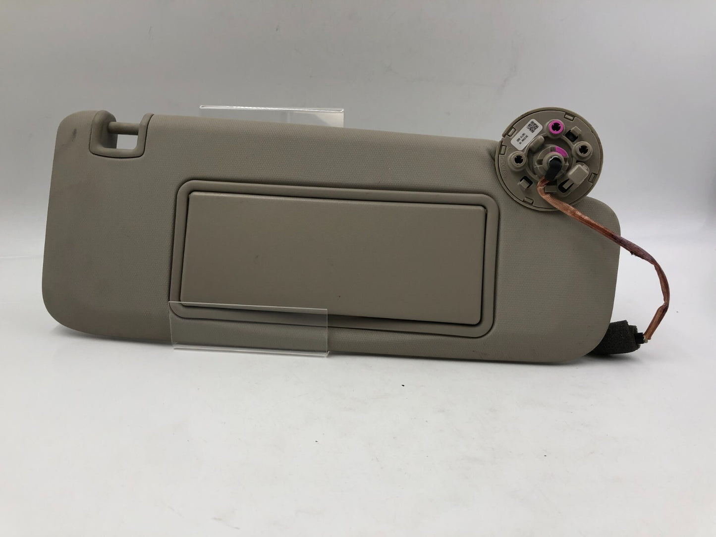 2018-2020 Buick Regal Passenger Sun Visor Gray Illuminated Gray OEM B01B02001