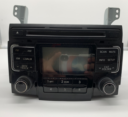 2011 Hyundai Sonata AM FM CD Player Radio Receiver OEM A02B30004