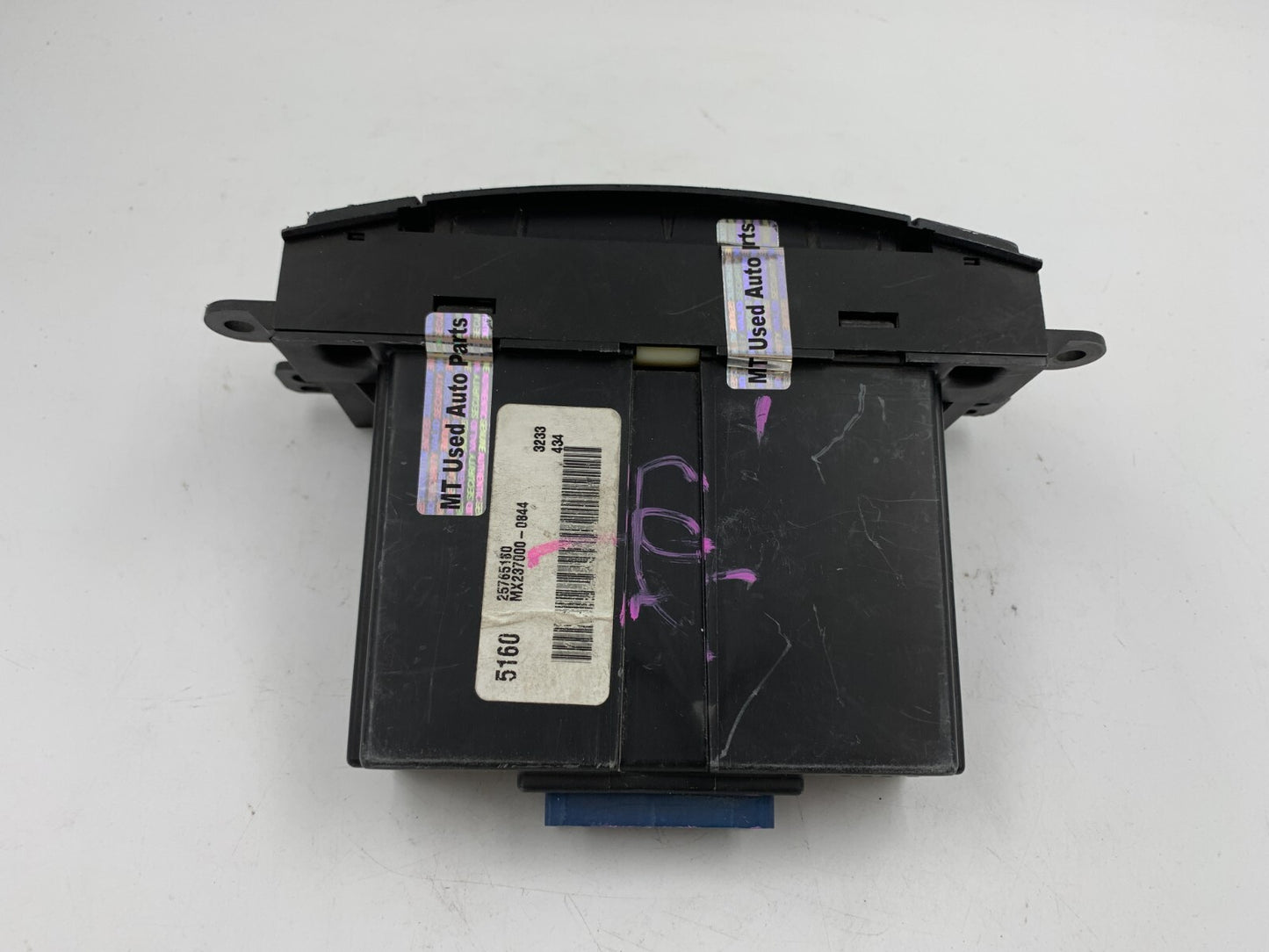 2004 Cadillac SRX AC Heater Climate Control Unit OEM C03B02081