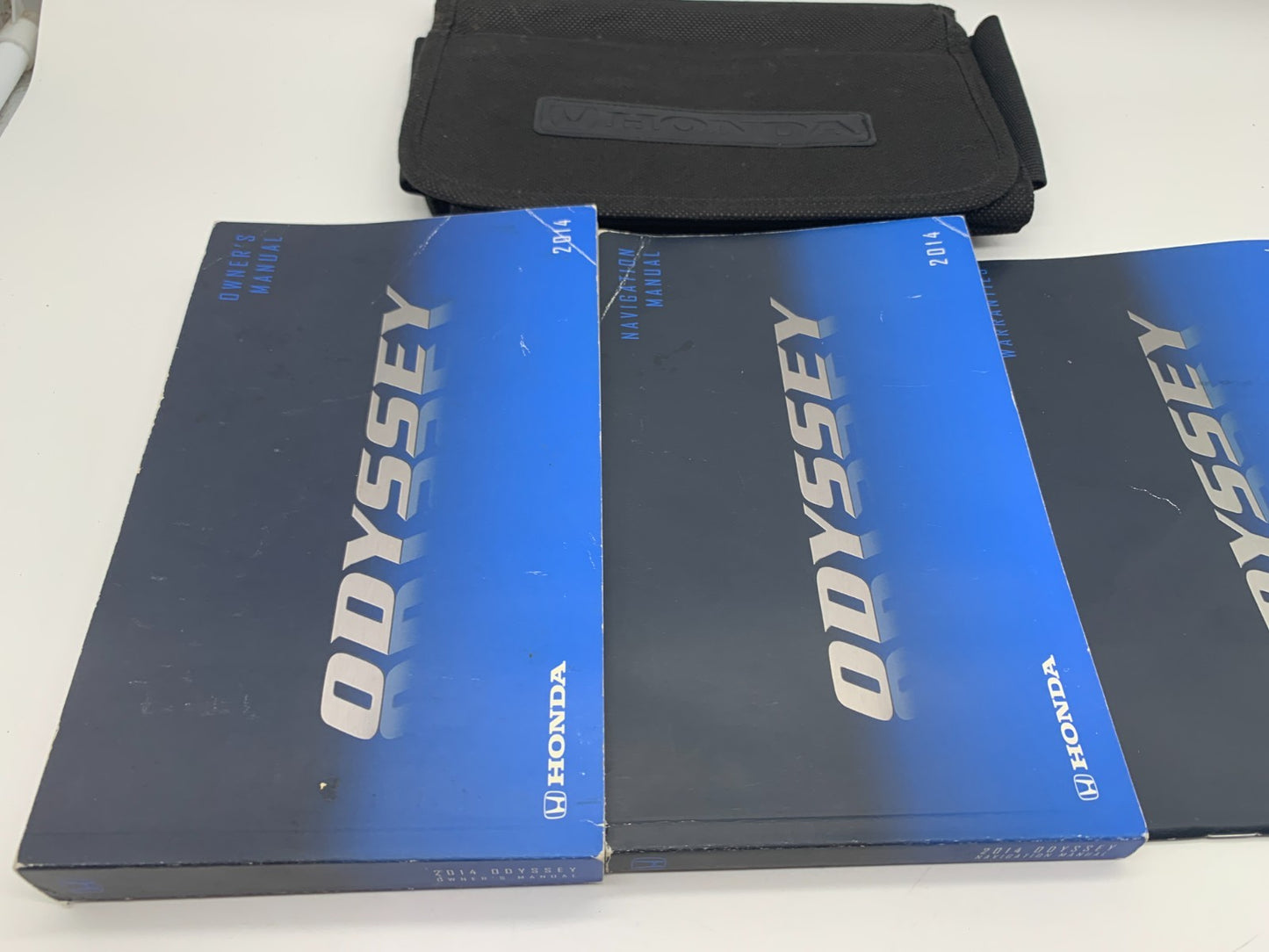 2014 Honda Odyssey Owners Manual Set with Case OEM D03B43001