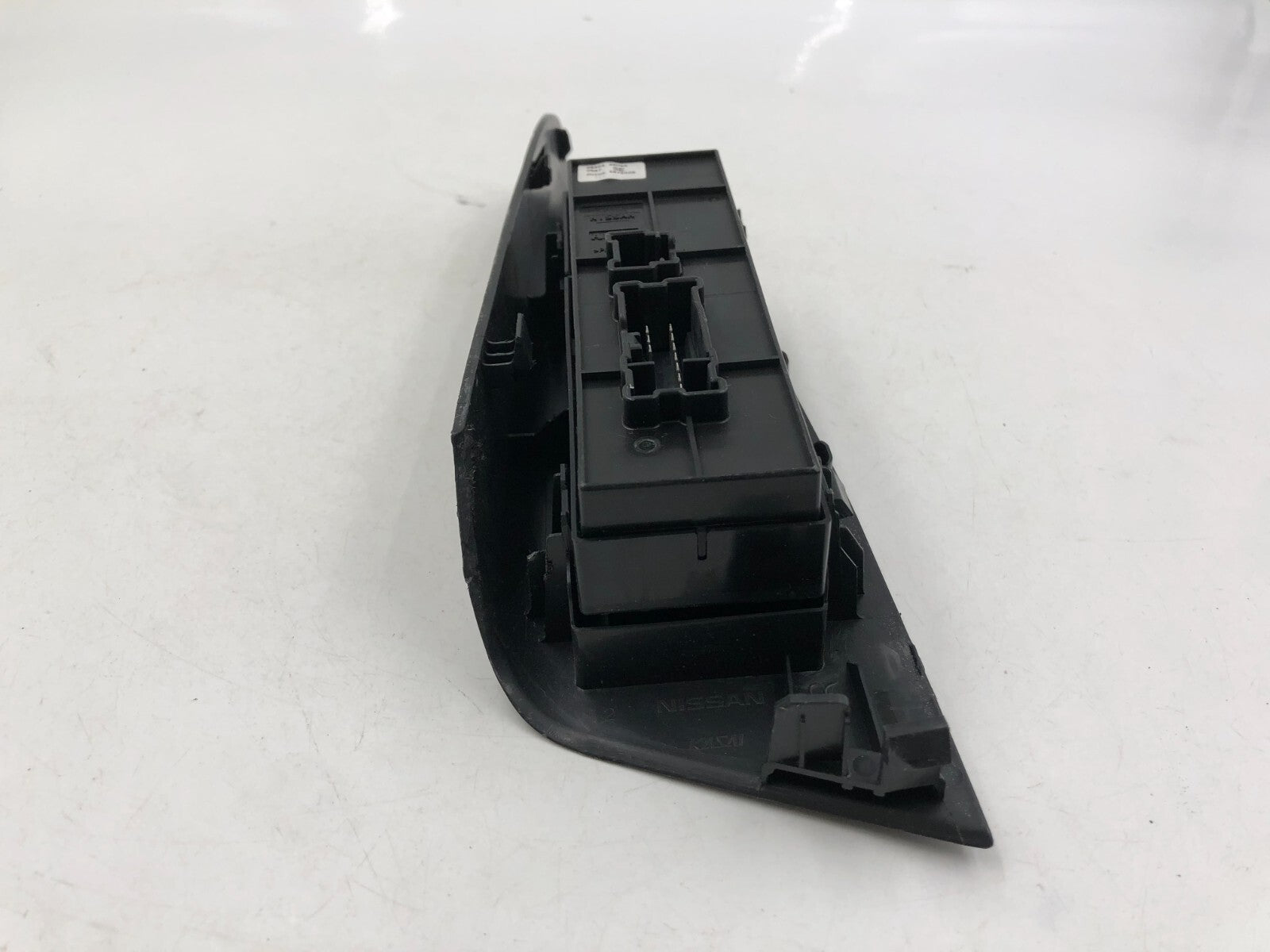 2013-2019 Nissan Sentra Master Power Window Switch OEM C04B10008