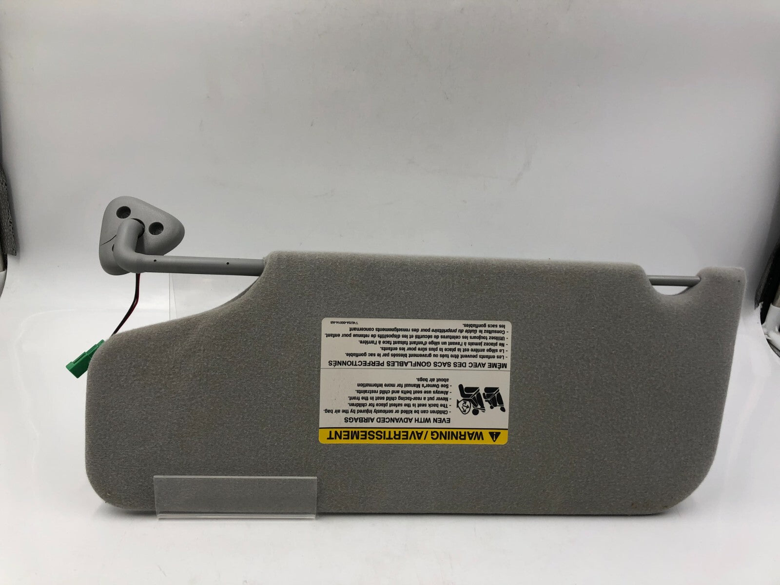 2005-2007 Ford Freestyle Passenger Sun Visor  Gray Illuminated OEM D03B31084