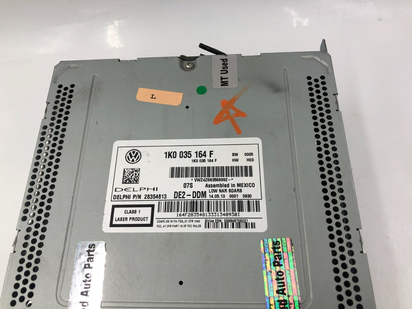 2013-2015 Volkswagen Passat AM FM CD Player Radio Receiver OEM C02B5005