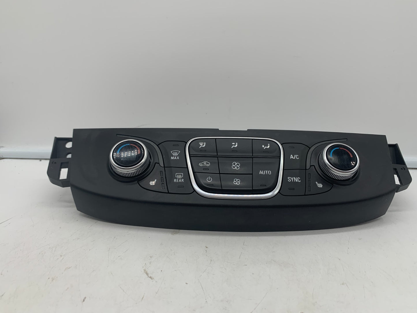 2018-2021 Chevrolet Traverse AC Heater Climate Control with Heated Seats OEM