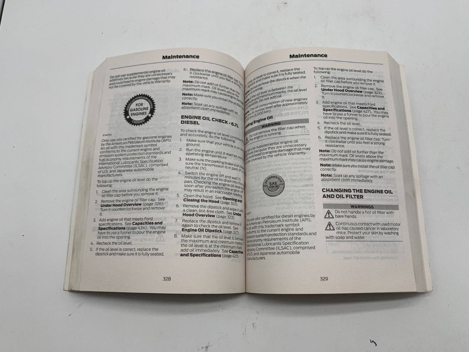 2017 Ford Super Duty Owners Manual Set with Case OEM C03B28006