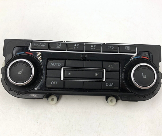 2011-2012 Volkswagen CC AC Heater Climate Control Unit OEM C02B11055