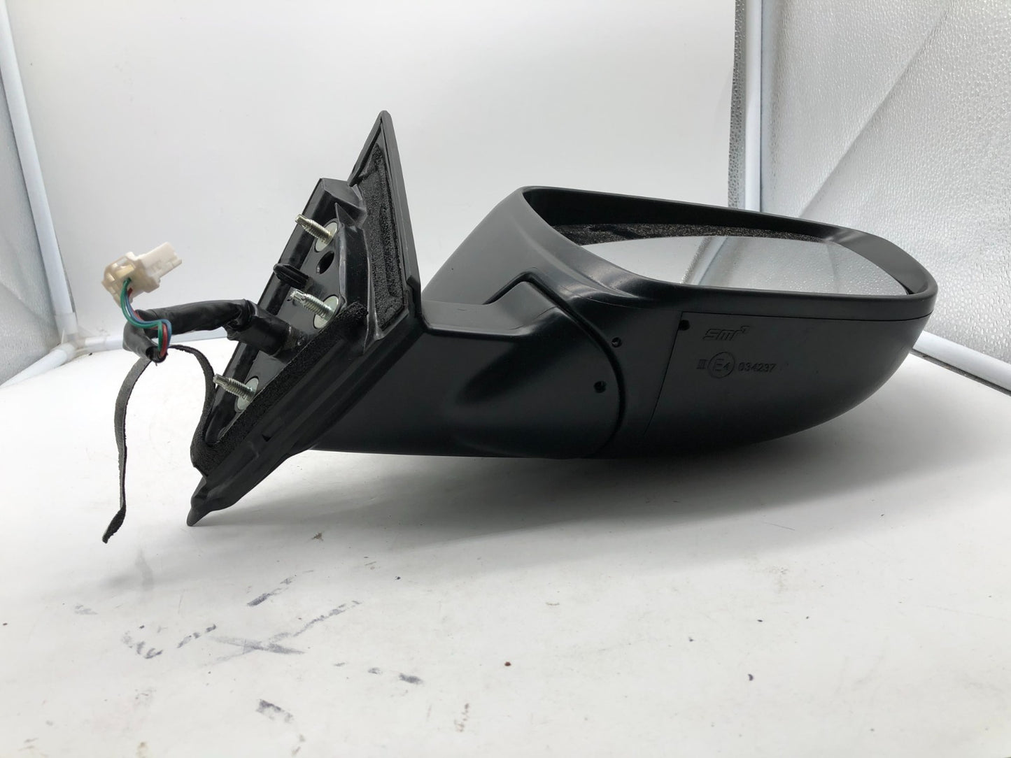 2016-2017 Nissan Rogue Passenger Side View Power Door Mirror Black OEM D03B08004
