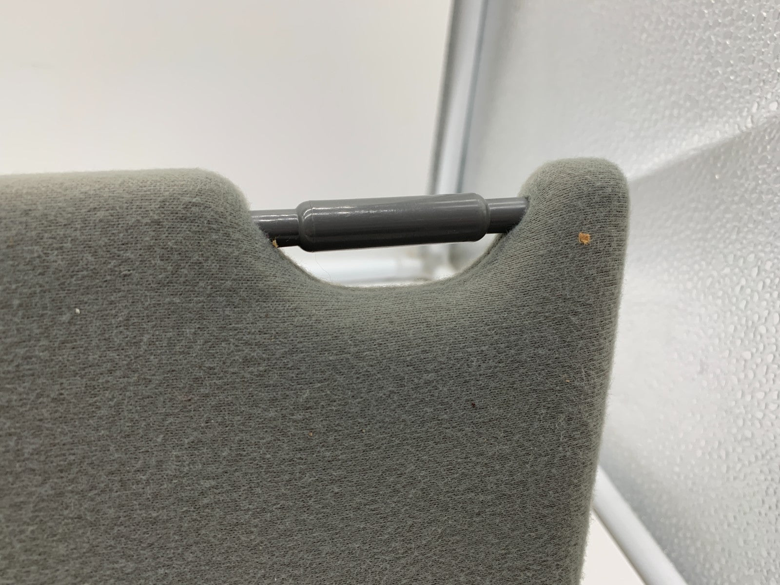 2005-2012 Toyota Avalon Passenger Sun Visor Illuminated Gray OEM C03B65014