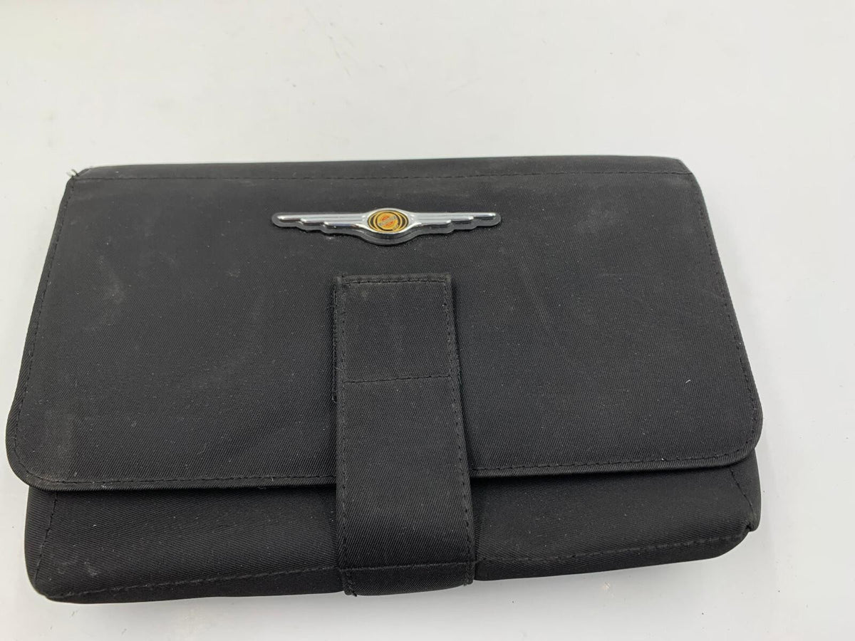 2007 Chrysler 300 Owners Manual Set with Case OEM A02B20039