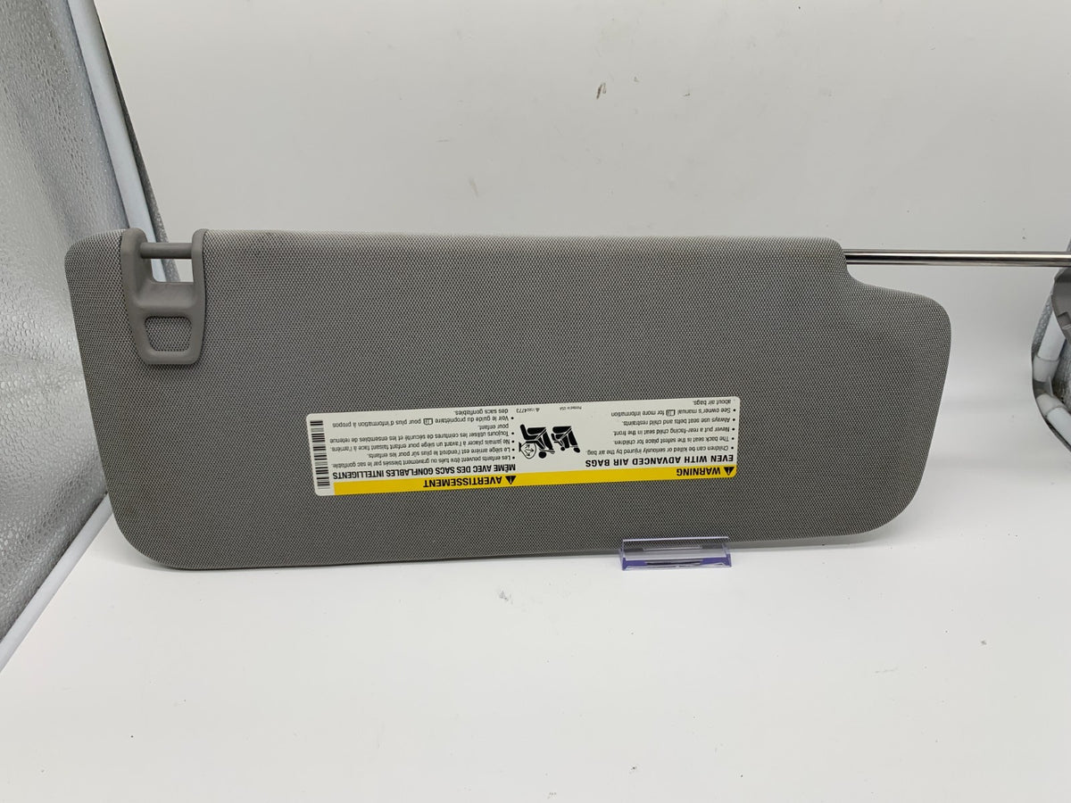 2014-2019 GMC Sierra 1500 Driver Sun Visor without Illumination Gray C01B56011