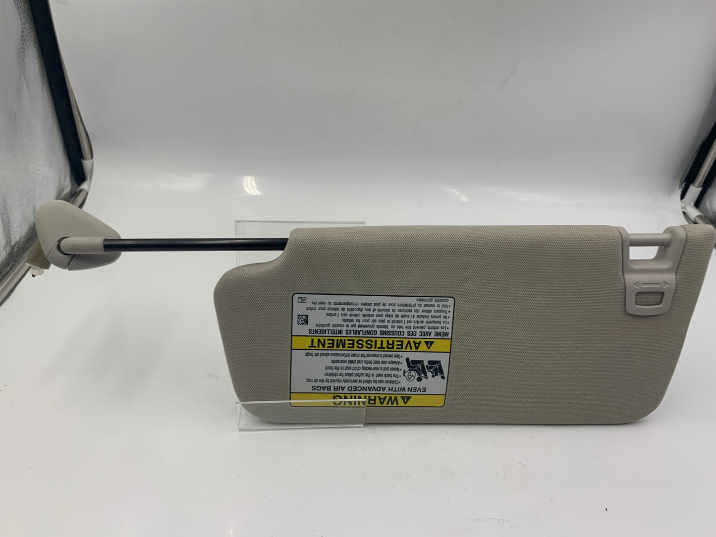 2015-2022 Subaru Legacy Passenger Sun Visor Beige Illuminated OEM C01B37063