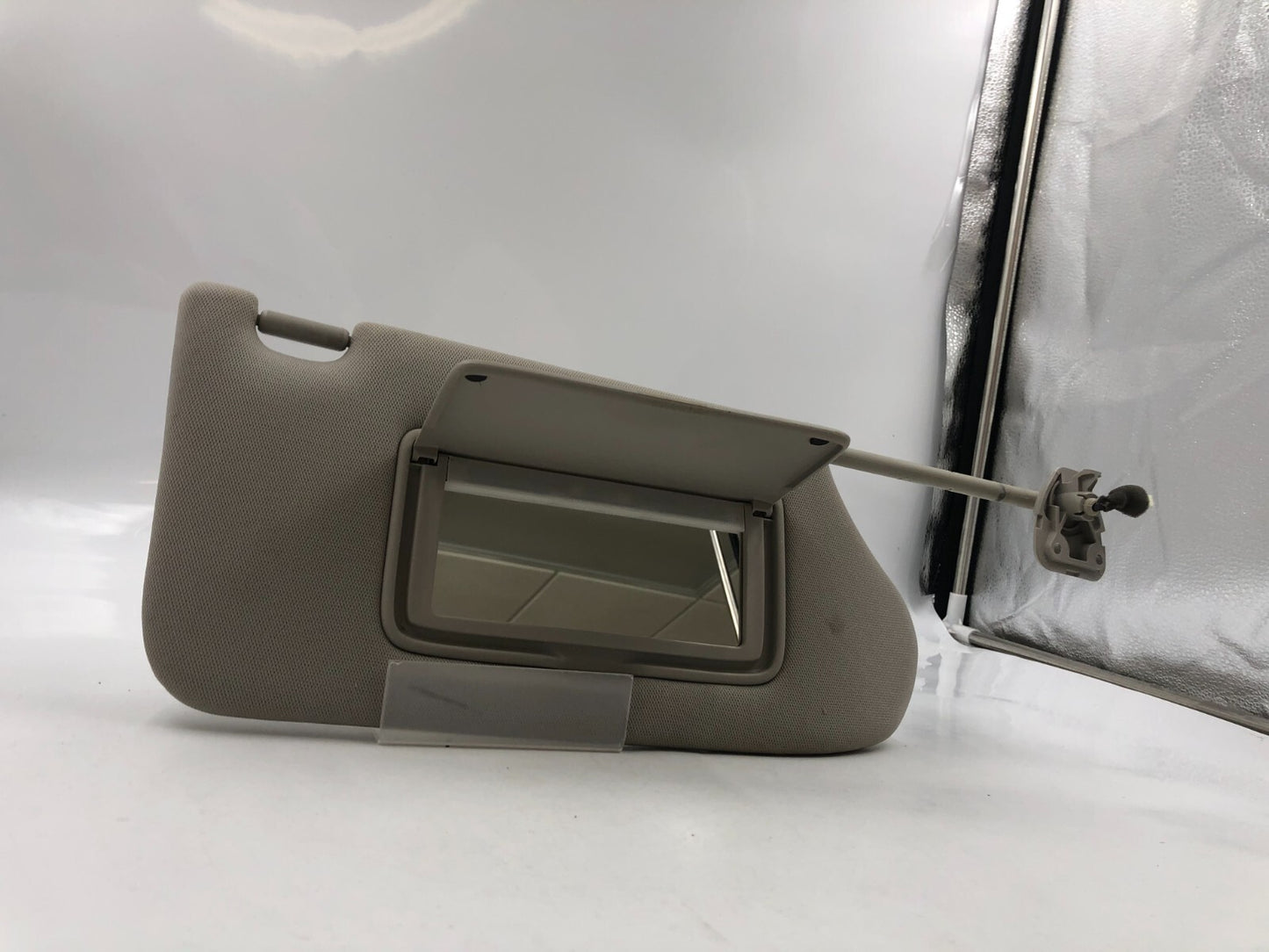 2013-2018 Nissan Altima Sedan Passenger Sunvisor Gray Illumination OEM B01B01001