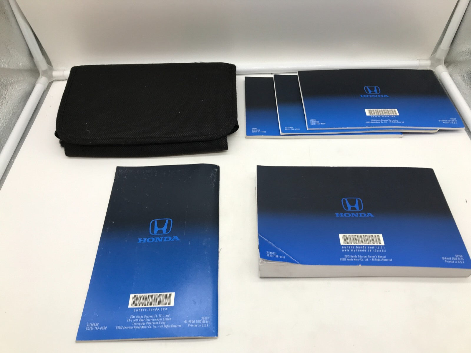 2014 Honda Odyssey Owners Manual Set with Case OEM E01B24018