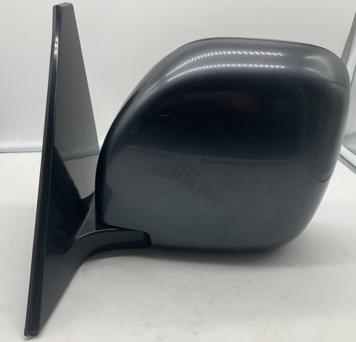 2001-2006 Mitsubishi Montero Driver Side Power Door Mirror Gray OEM A04B36003