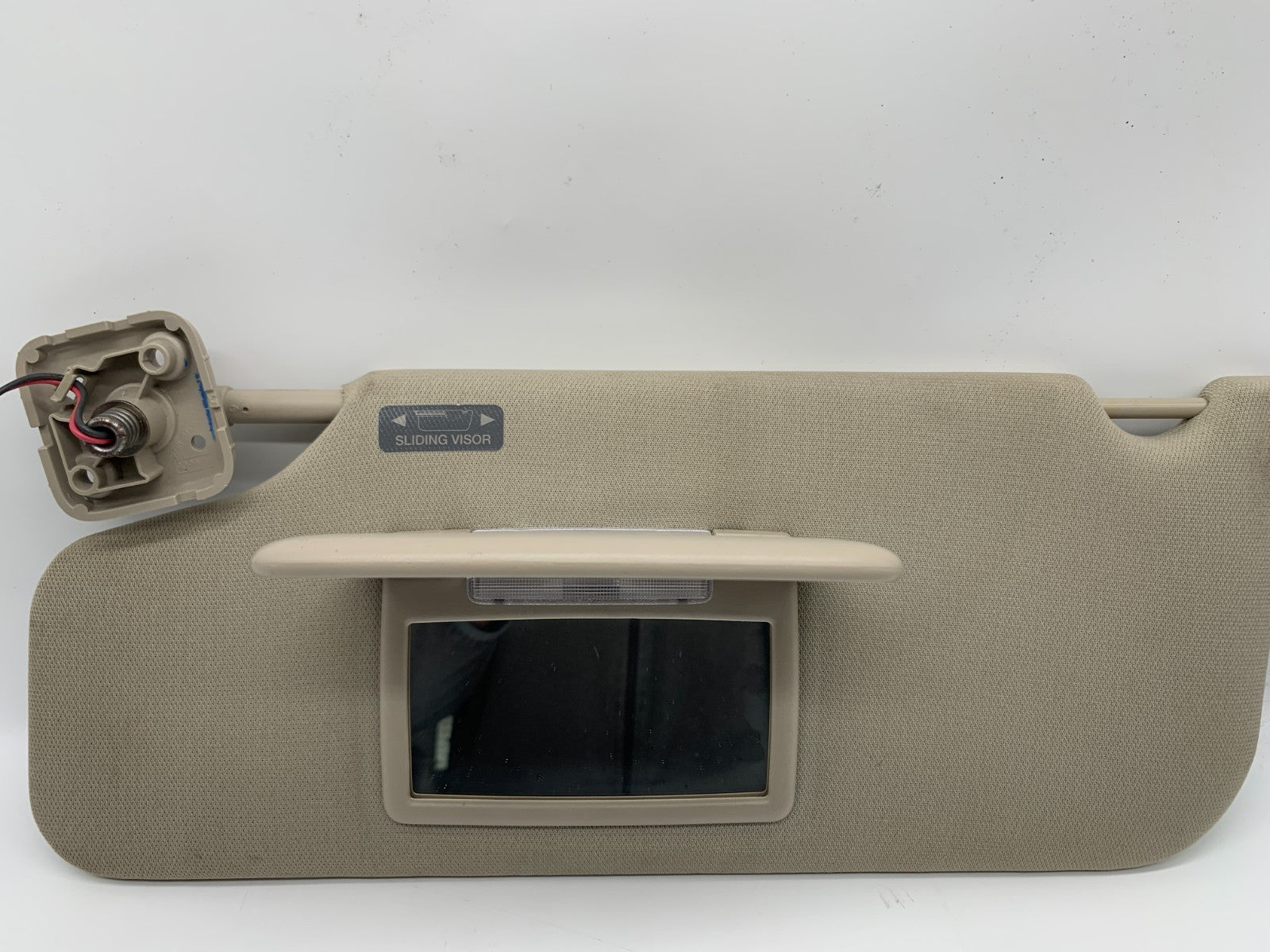 2010-2011 Ford Taurus Driver Side Sun Visor Sunvisor Gray Illuminated A02B54012