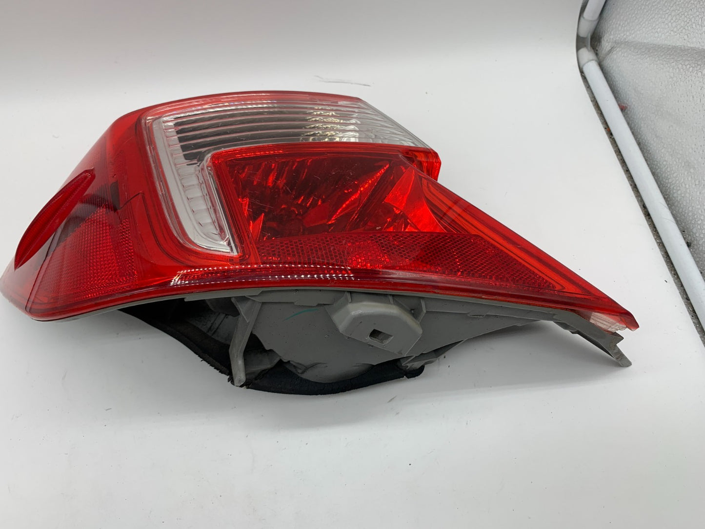 2012-2014 Toyota Camry Driver Side Tail Light Taillight OEM C02B34002