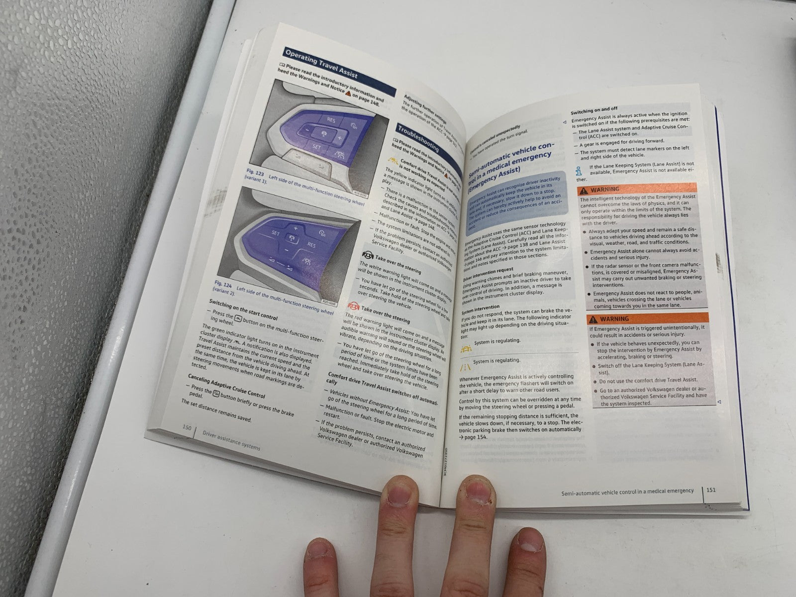 2021 Volkswagen Atlas Owners Manual Set with Case OEM D01B66026