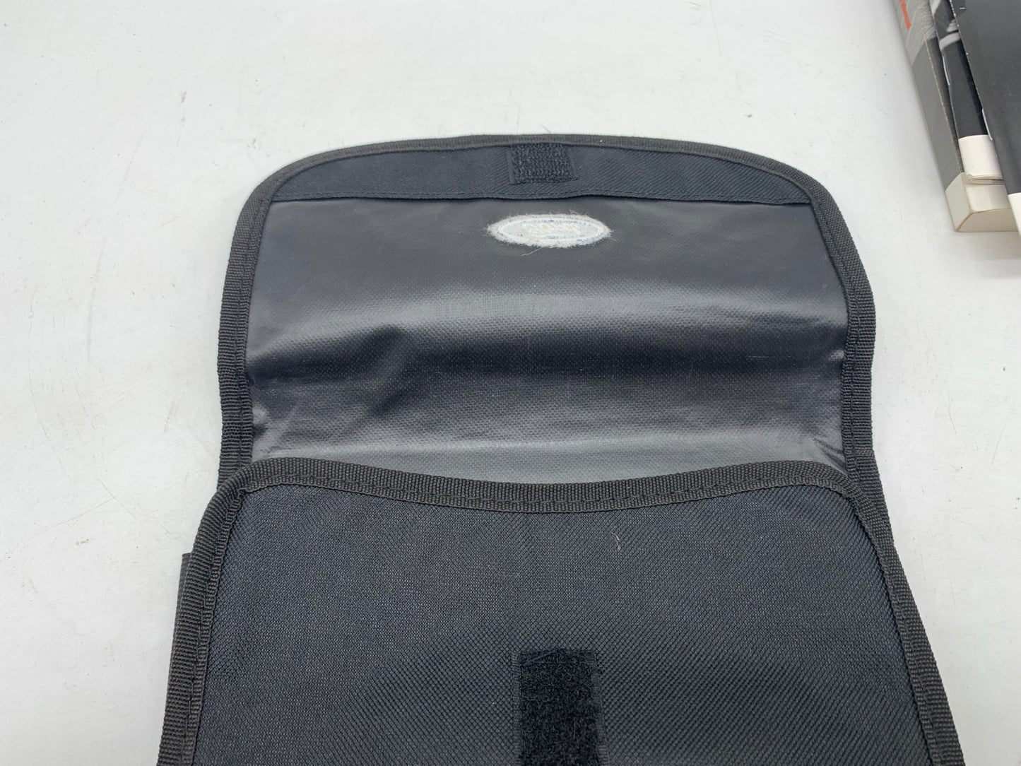 2014 Ford Fusion Owners Manual Set with Case OEM D03B37004