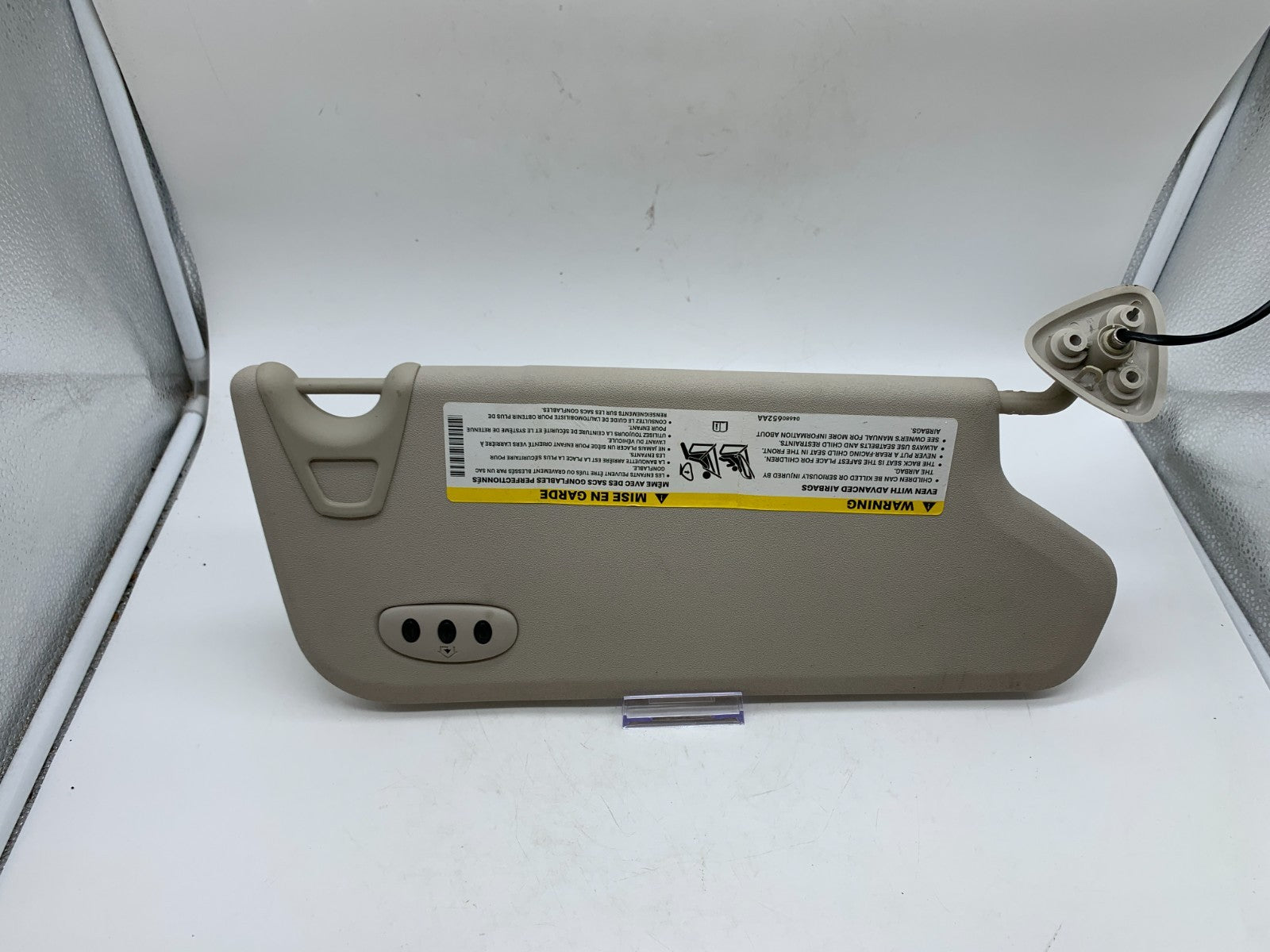 2011-2020 Dodge Journey Driver Sun Visor Gray Illuminated OEM B01B27002