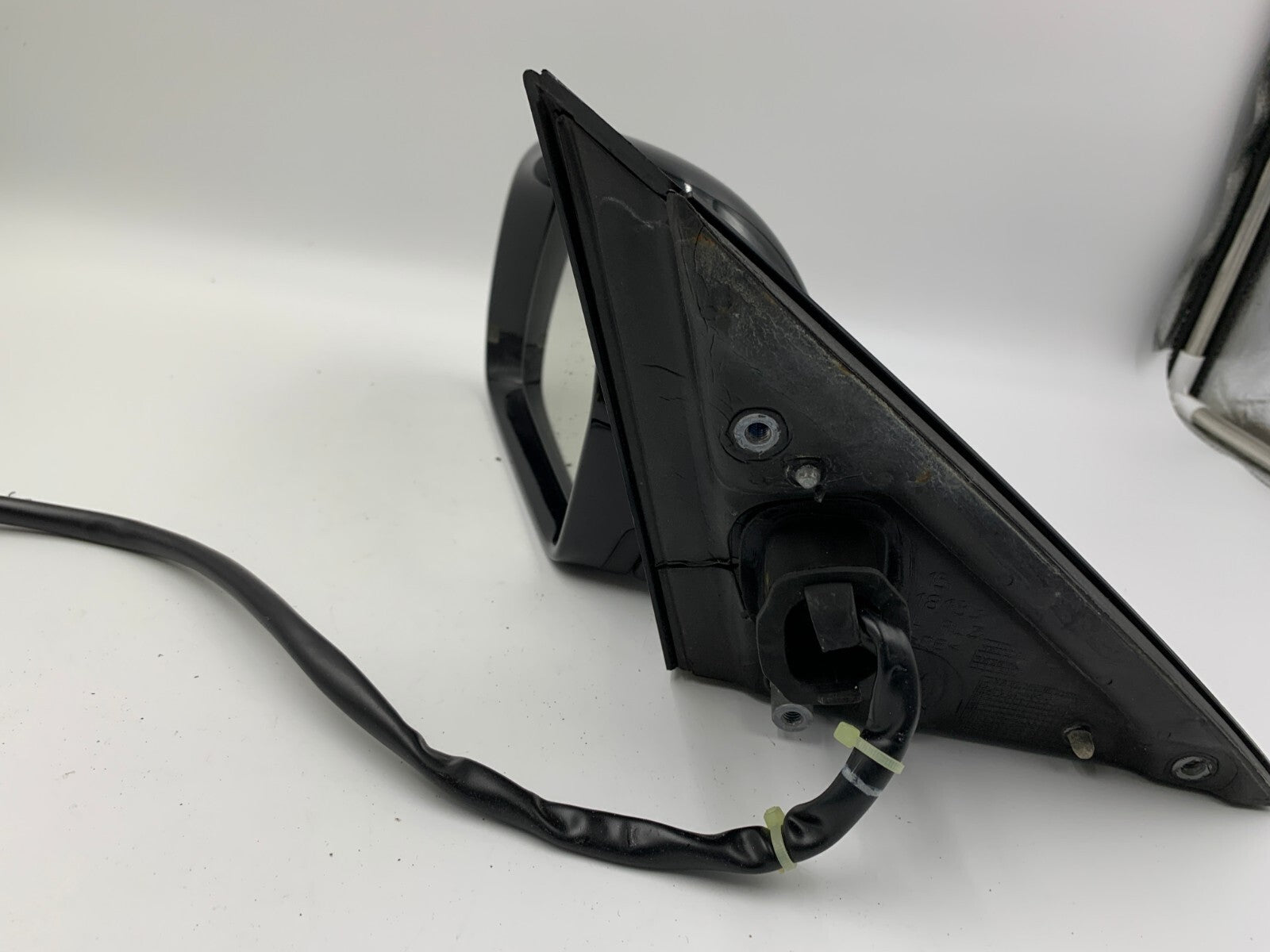 2009 Audi A4 Driver Side View Power Door Mirror Black OEM D02B47016