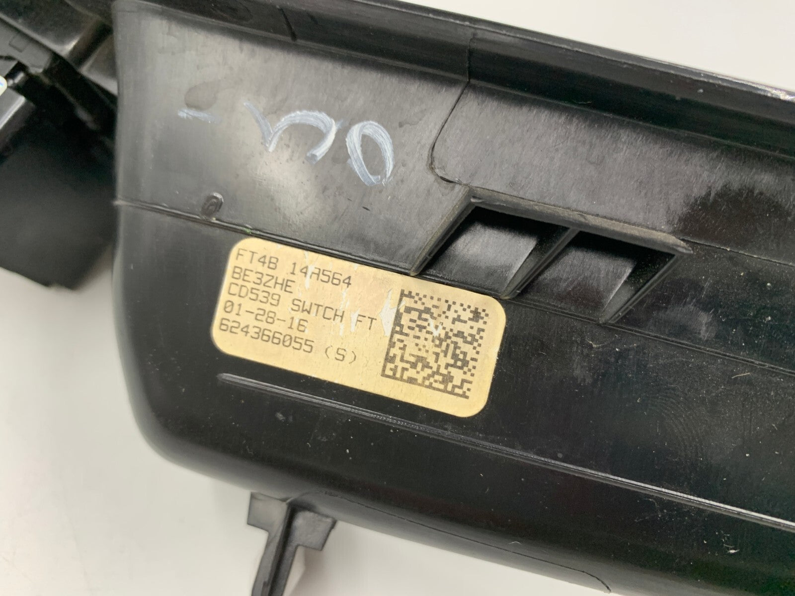 2015-2016 Ford Edge Master Power Window Switch OEM C02B36080