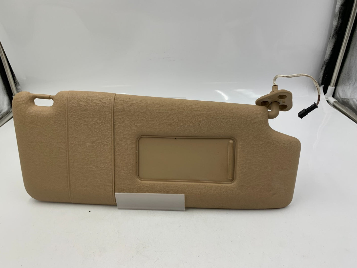 2007-2010 BMW X3 Passenger Sun Visor Illuminated Tan OEM D04B11048