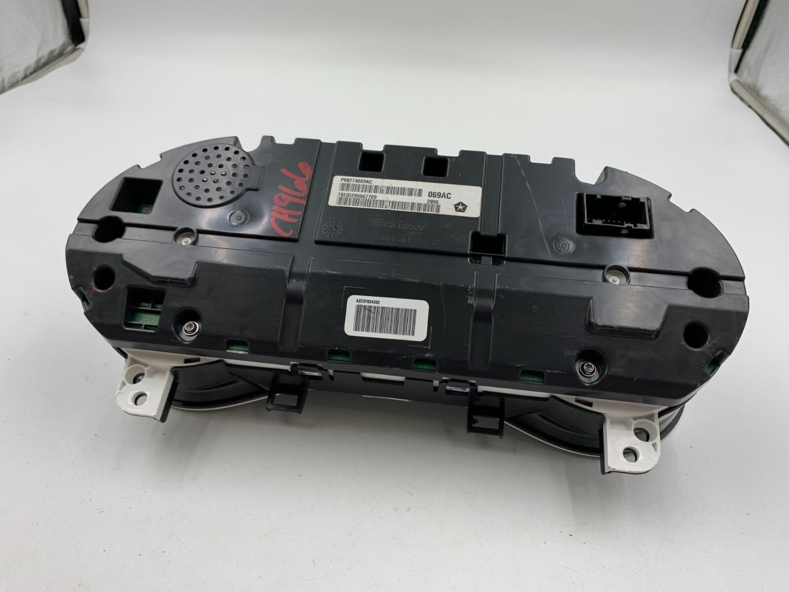 2016 Jeep Grand Cherokee Speedometer Instrument Cluster 73077 Miles D02B31049