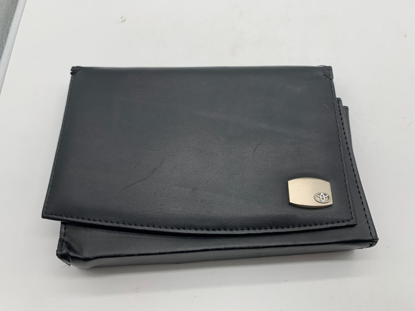 2013 Toyota Highlander Owners Manual Set with Case OEM B04B43005