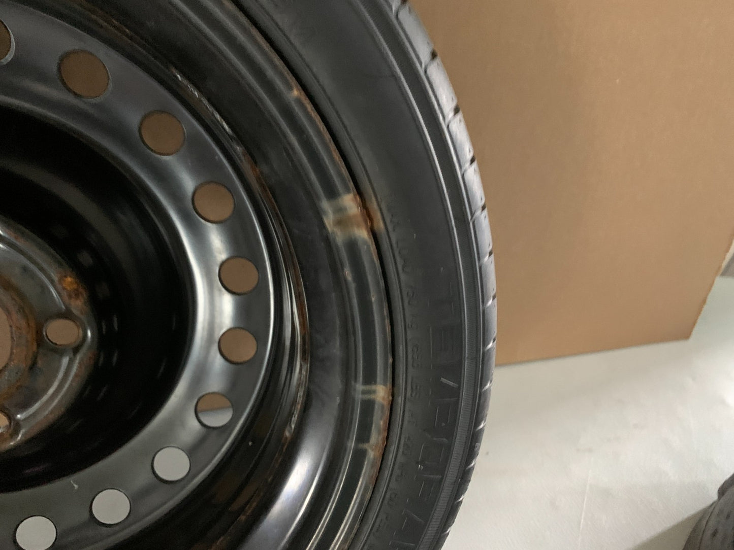 2013-2016 Chevrolet Malibu 17" Spare Tire with Jack Kit Compact Donut T125/70R17
