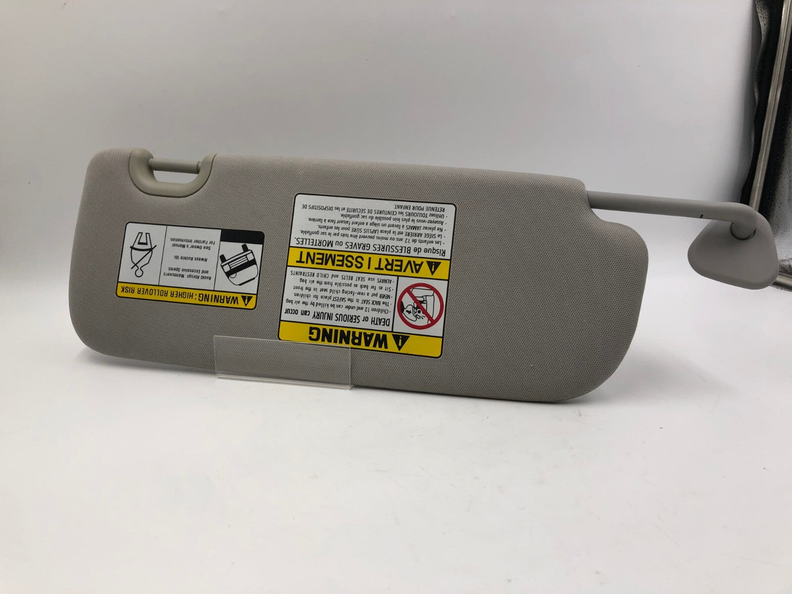 2013-2019 Hyundai Santa Fe Driver Sun Visor Gray Illuminated OEM A04B49050