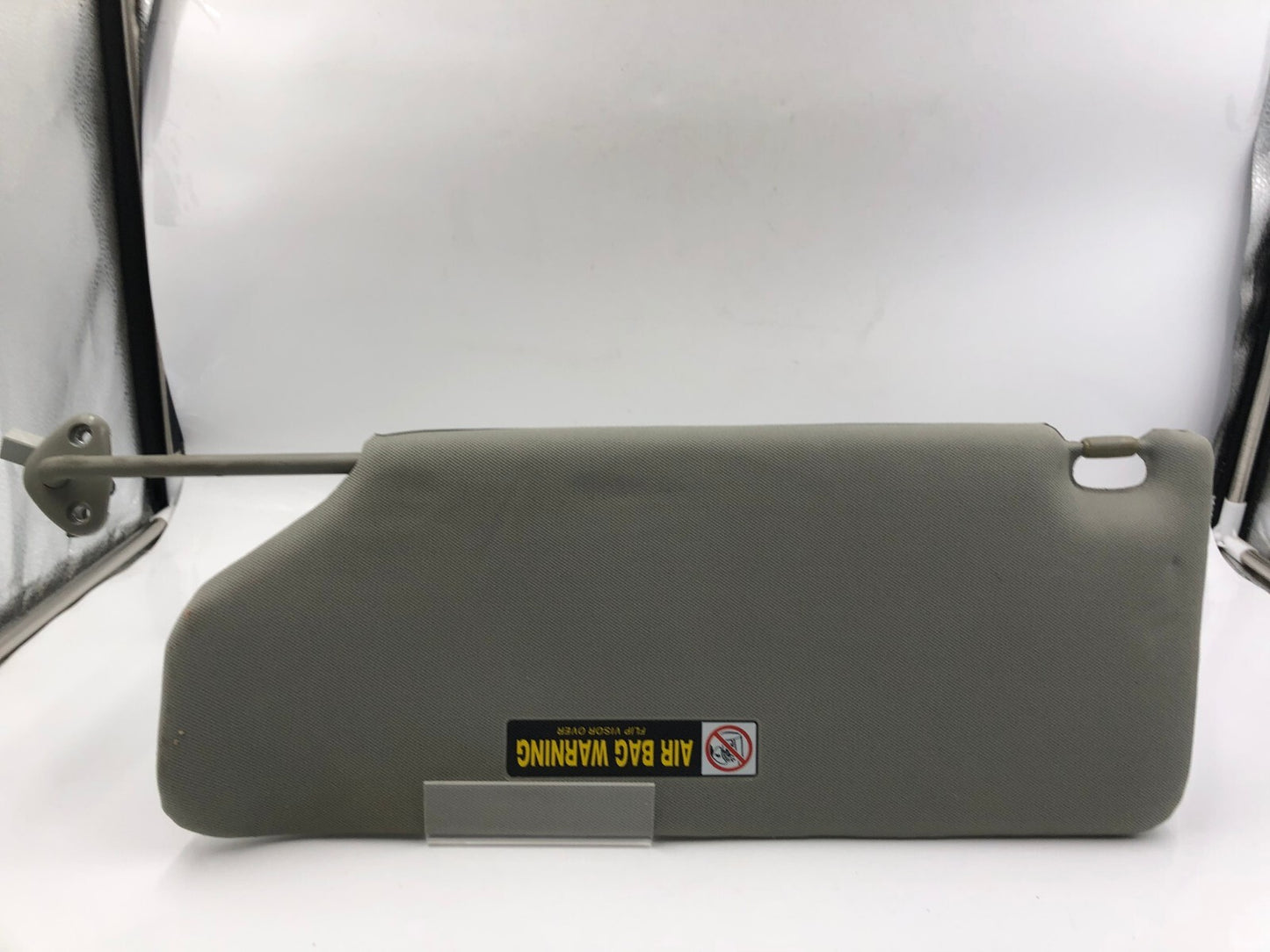 2006-2010 Honda Odyssey Passenger Sun Visor Gray Illuminated OEM B03B52081