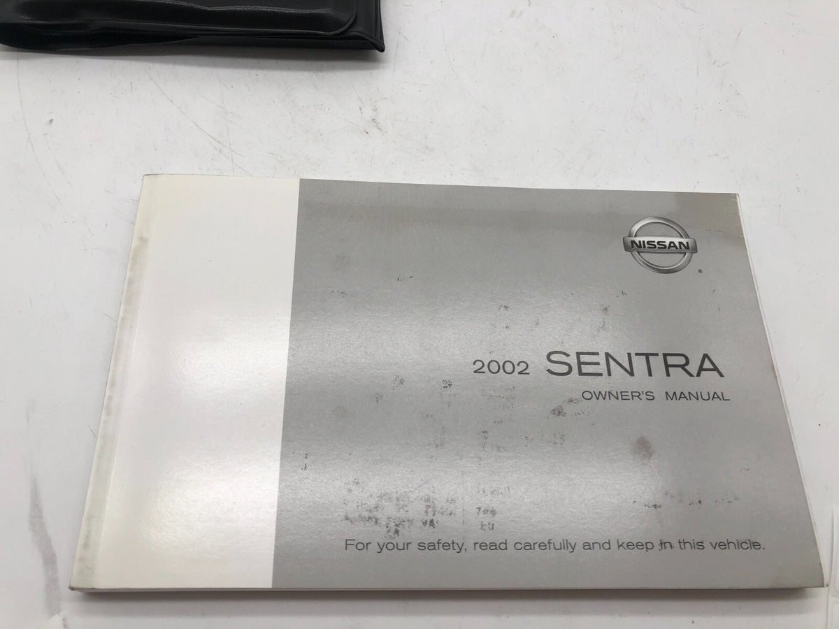 2002 Nissan Sentra Owners Manual with Case OEM R01B51003