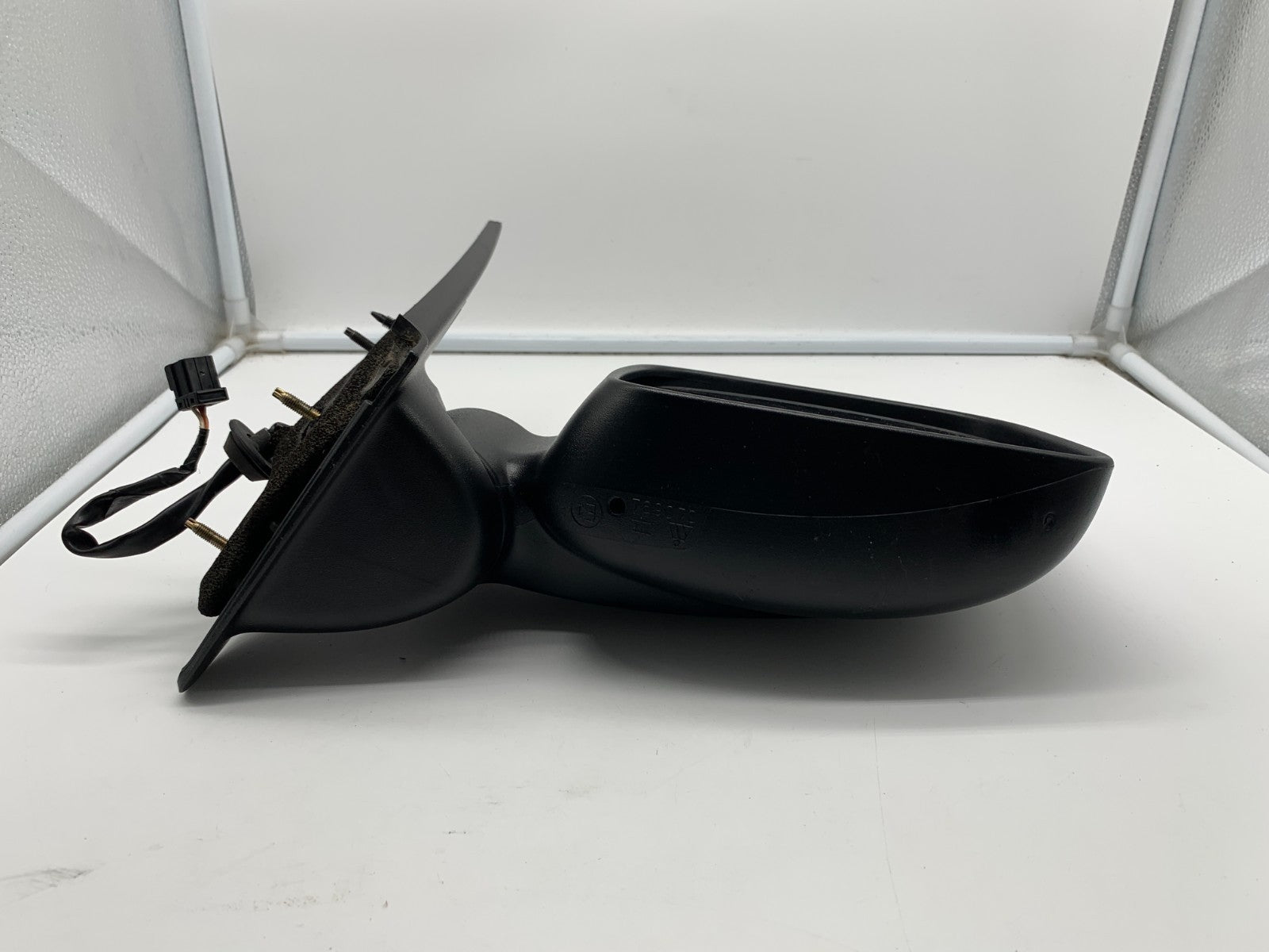 2002-2007 Jeep Liberty Passenger Side View Power Door Mirror Black OEM C02B12003
