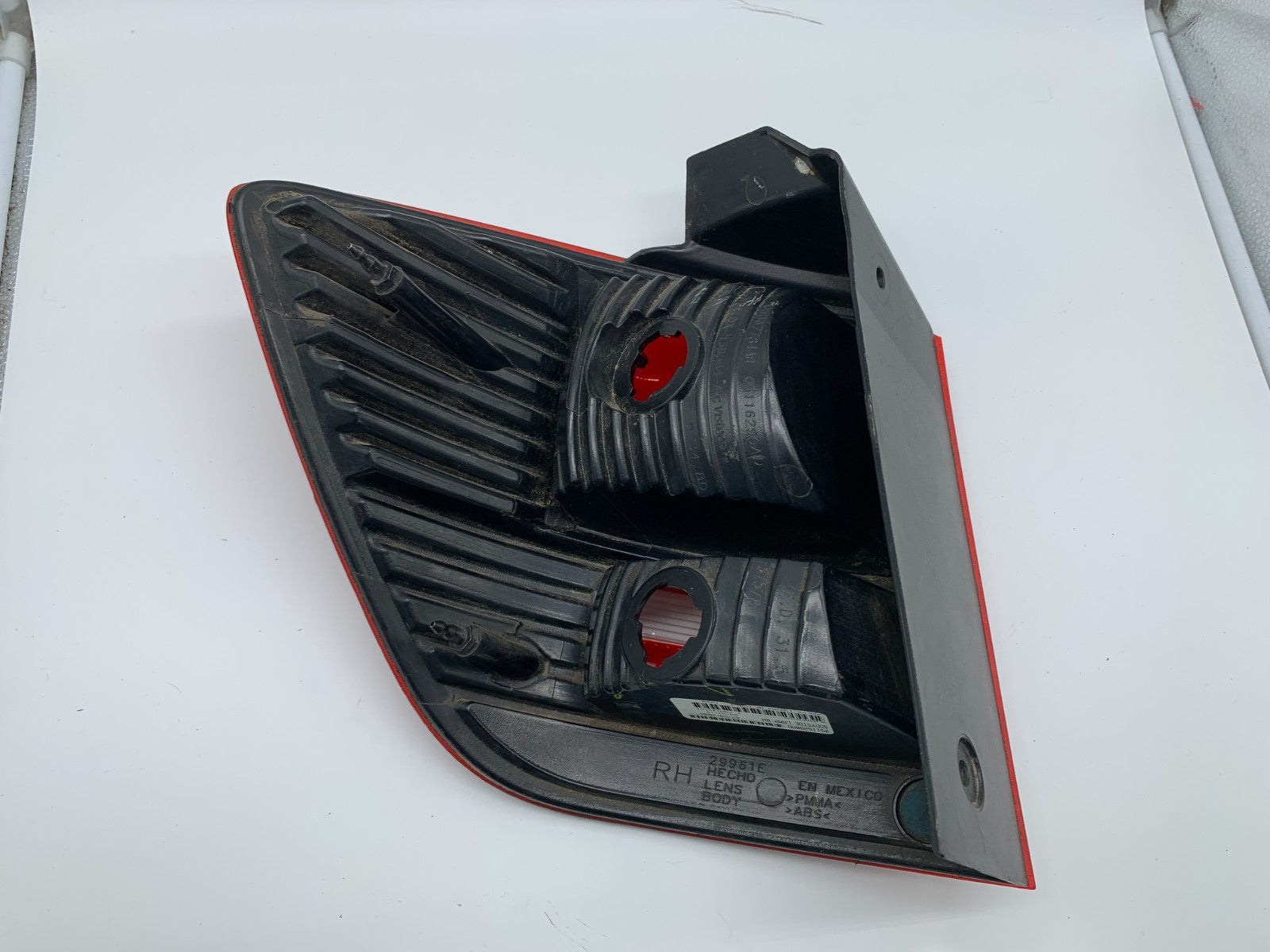 2009-2011 Dodge Journey Passenger Side Tail Light Taillight OEM C04B09003